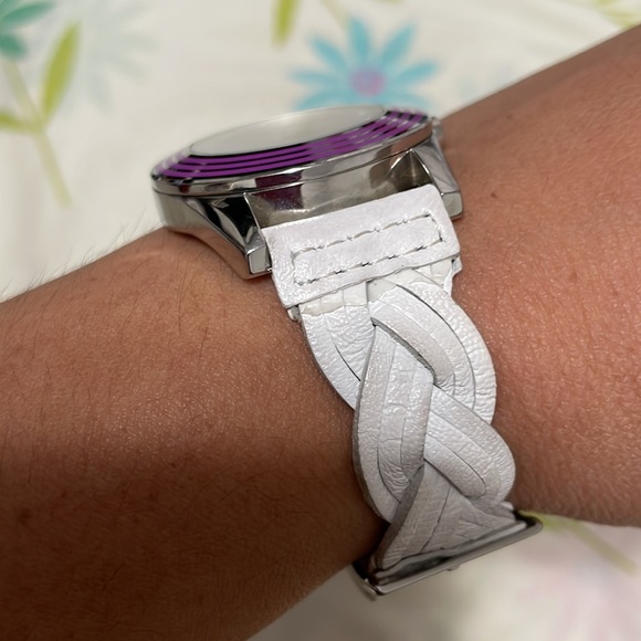 ESPRIT - Picture 2 of 6